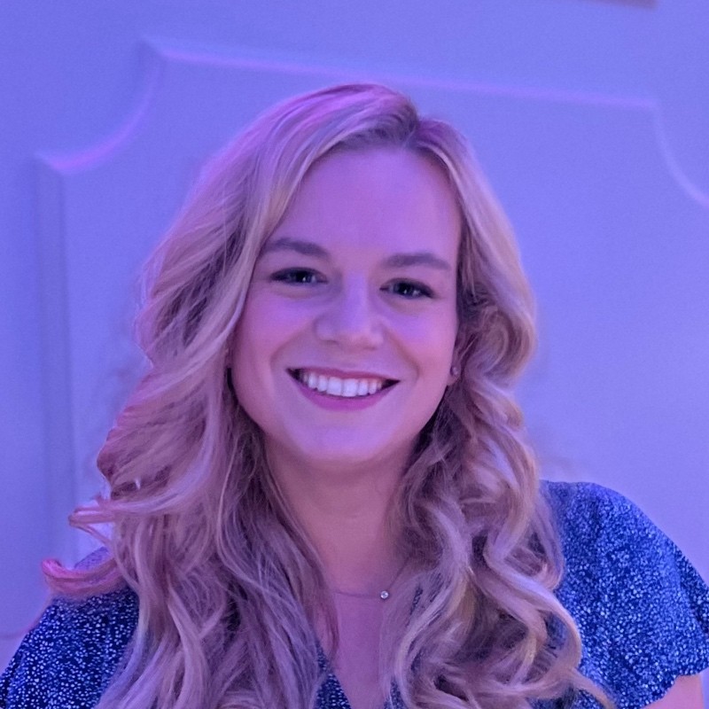 Ellie Bublick headshot
